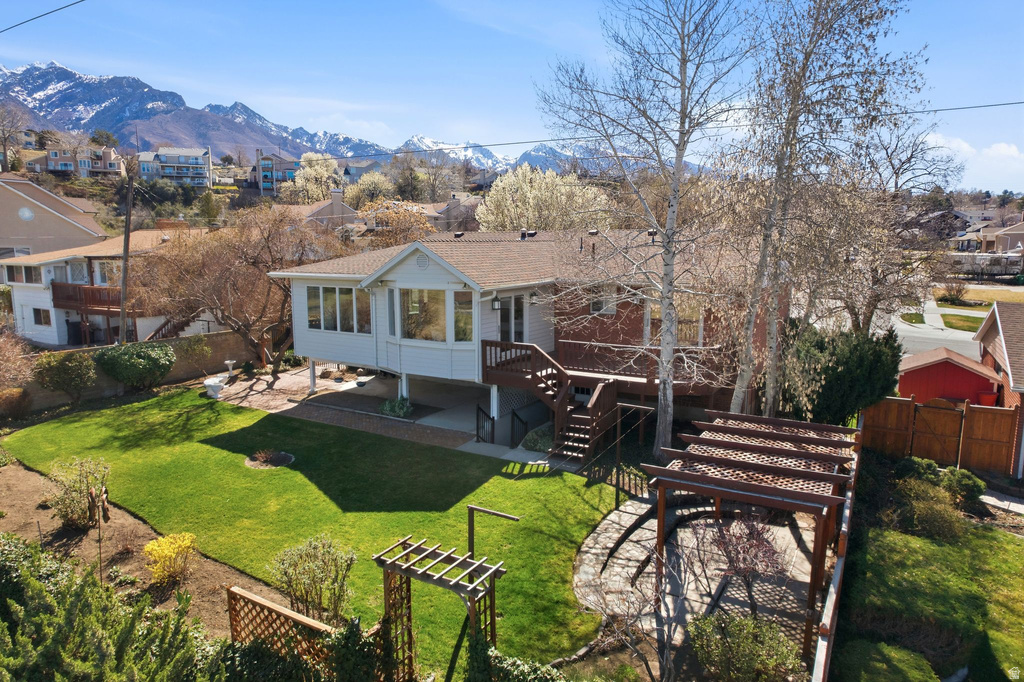 2551 E SUNDOWN AVE Cottonwood Heights, UT 84121