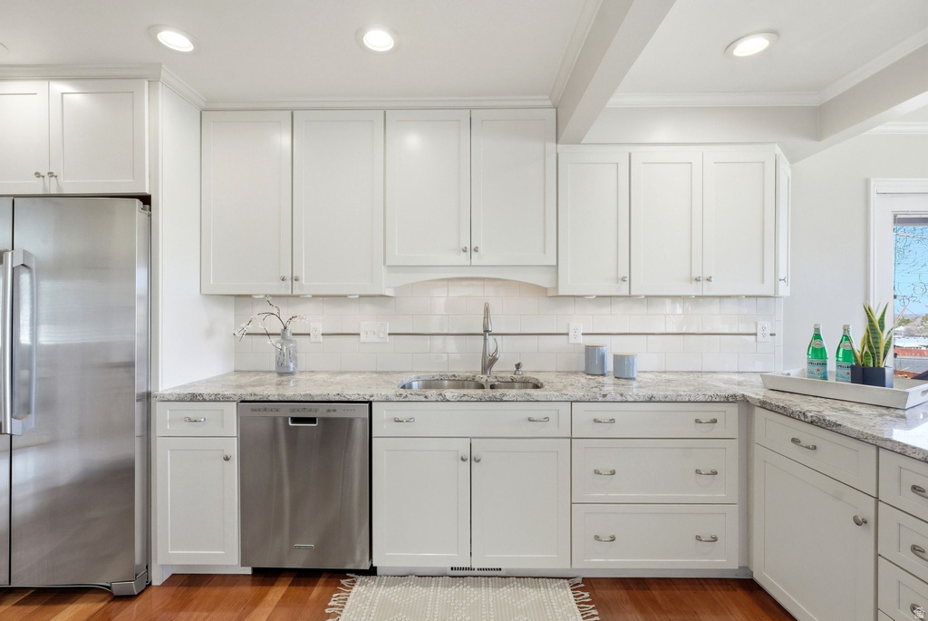 2551 E SUNDOWN AVE Cottonwood Heights, UT 84121