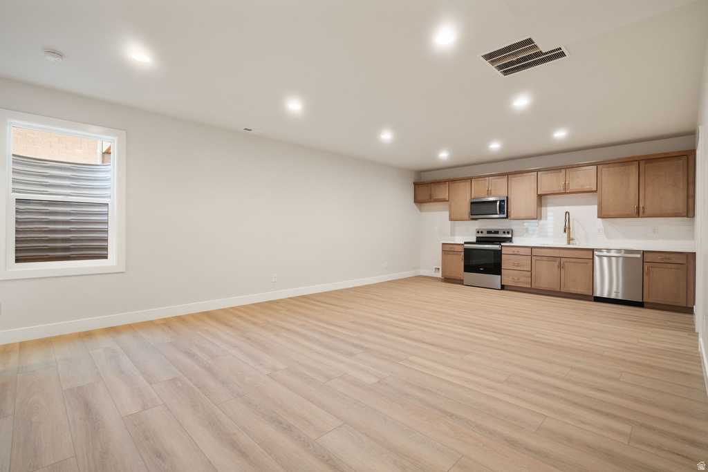 4592 N SOLSTICE DR #333 Lehi, UT 84048