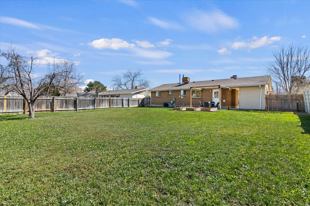 2164 W CAMELOT WAY West Jordan, UT 84084