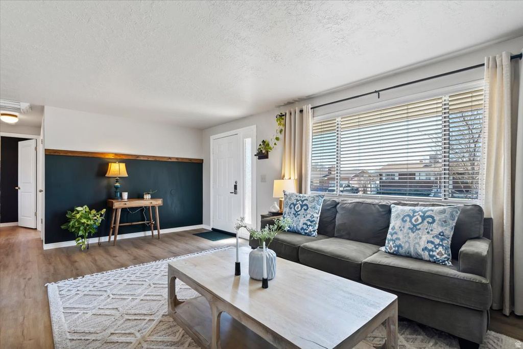 2164 W CAMELOT WAY West Jordan, UT 84084