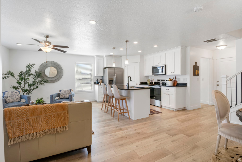 1148 S 1200 W Springville, UT 84663