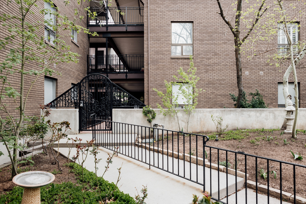 939 S DONNER WAY #101 Salt Lake City, UT 84108