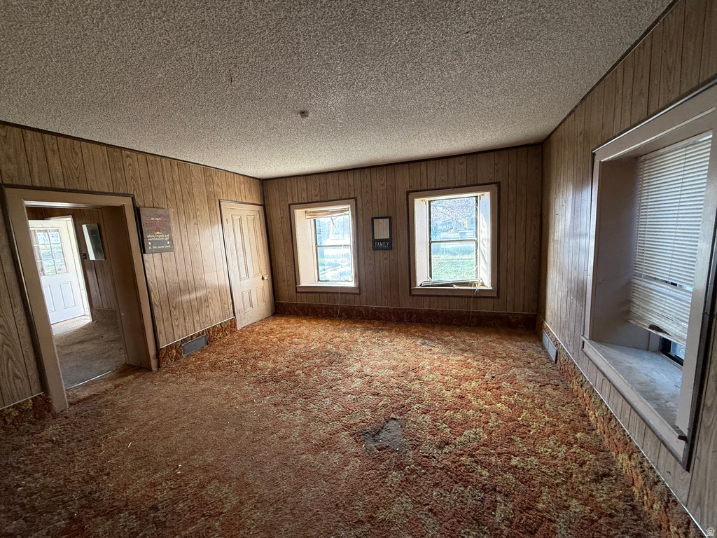 110 W CLARK ST Grantsville, UT 84029