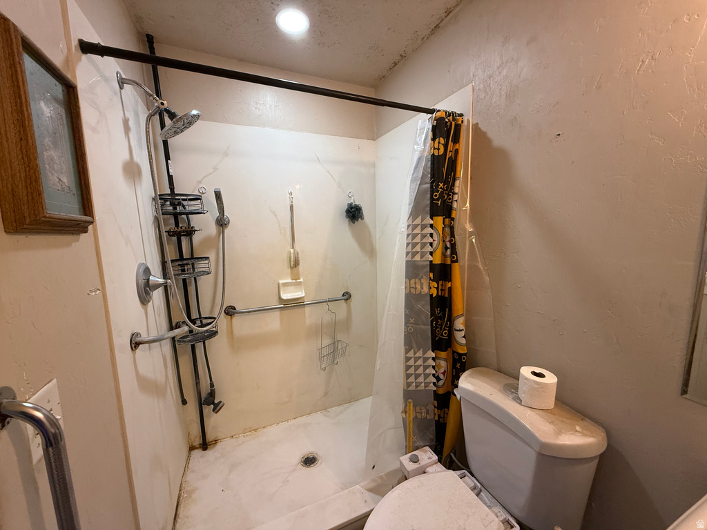 110 W CLARK ST Grantsville, UT 84029