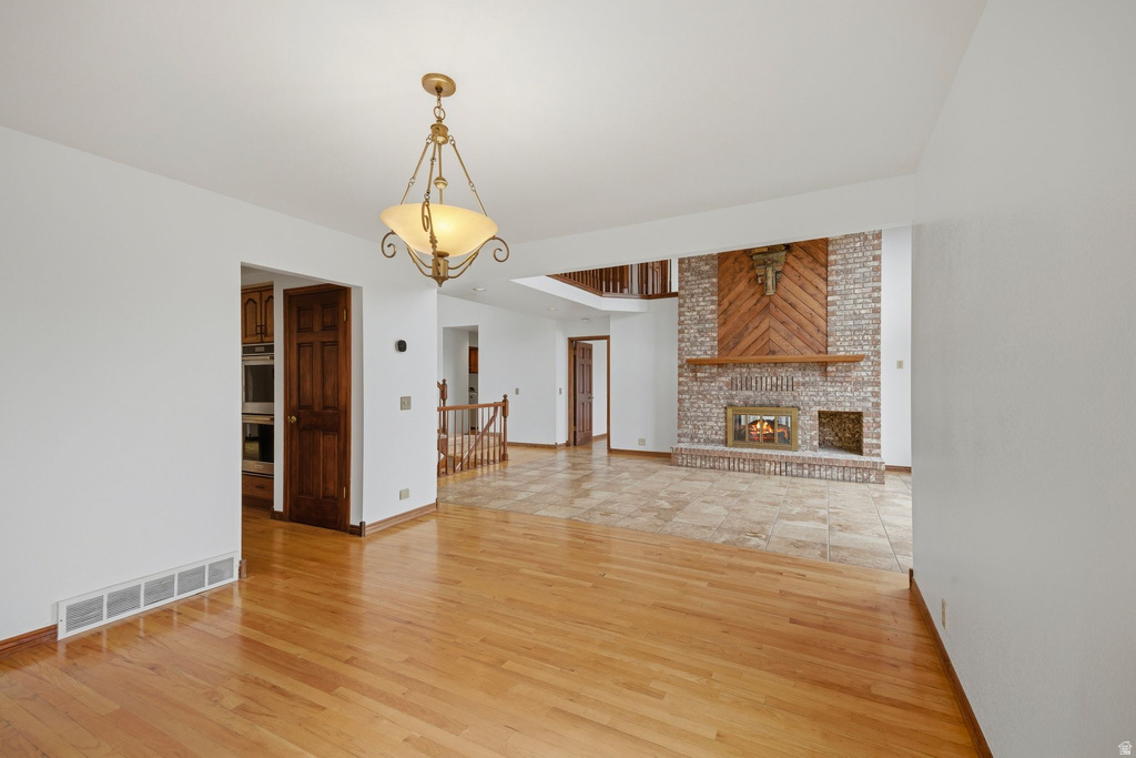 32 NORTHRIDGE WAY Sandy, UT 84092