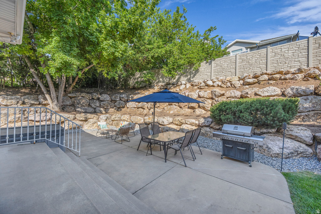 1911 E DEERE VALLEY DR Layton, UT 84040