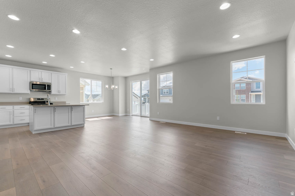 6575 N BALD KNL Eagle Mountain, UT 84005