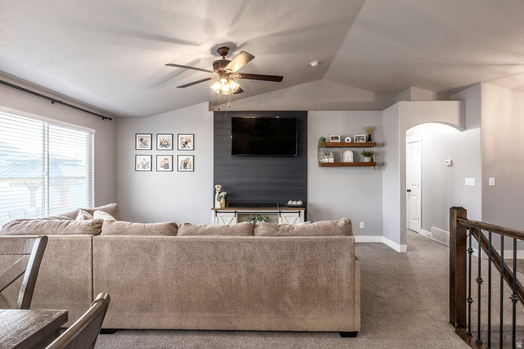 1070 E HUNTER LN Eagle Mountain, UT 84005