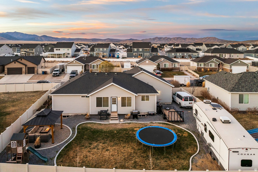 1070 E HUNTER LN Eagle Mountain, UT 84005