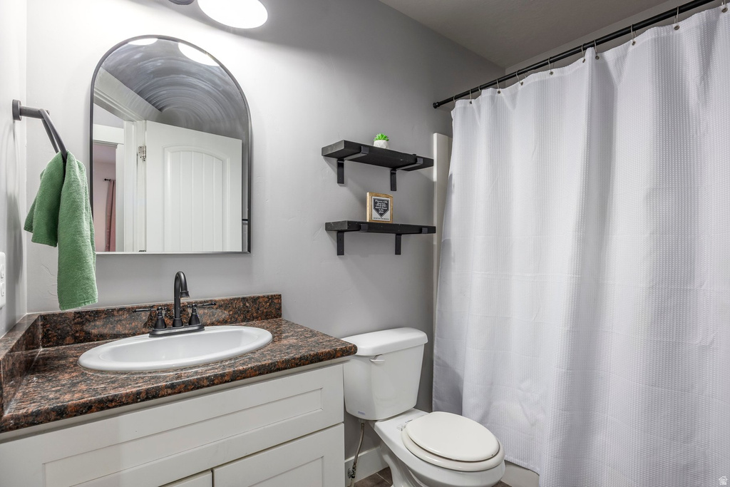 1070 E HUNTER LN Eagle Mountain, UT 84005