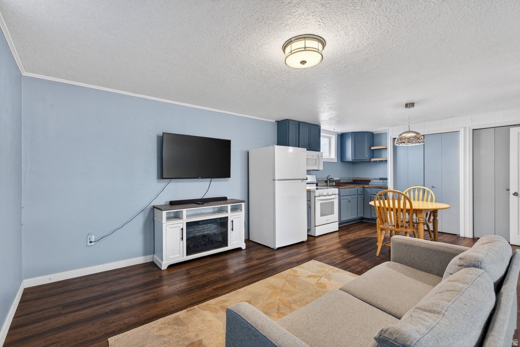 4796 HIGHWAY 36 Erda, UT 84074