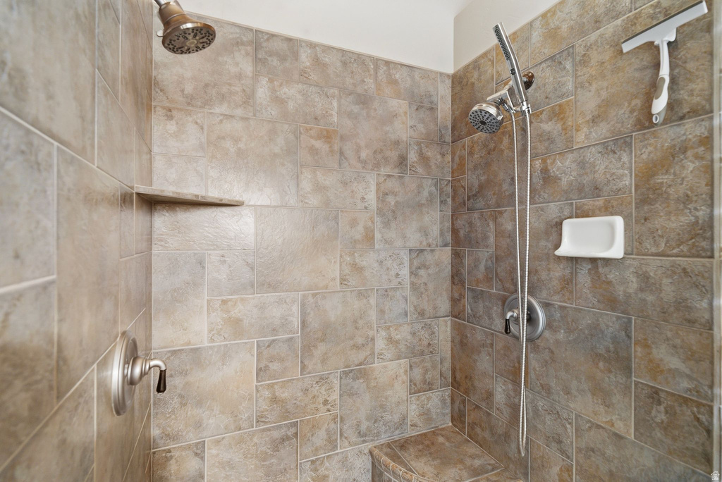 720 E MEADOW LN Washington, UT 84780