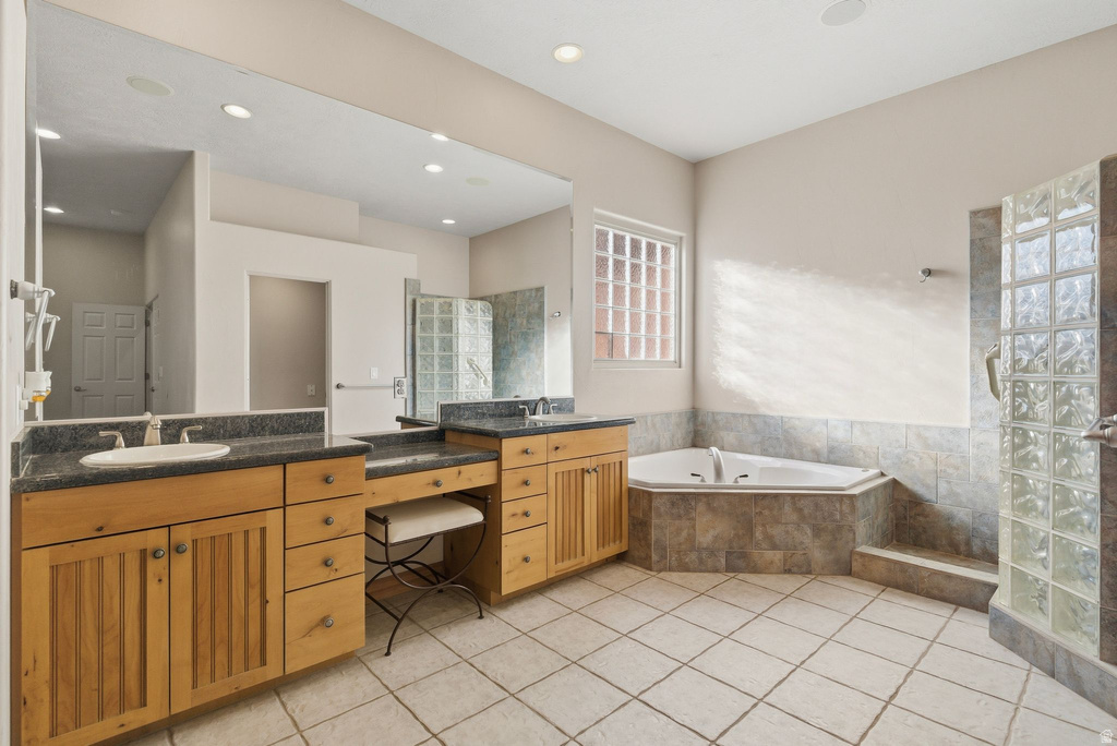 720 E MEADOW LN Washington, UT 84780