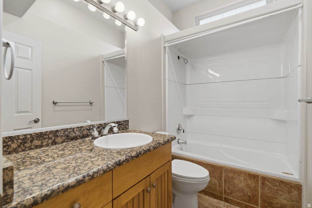 720 E MEADOW LN Washington, UT 84780