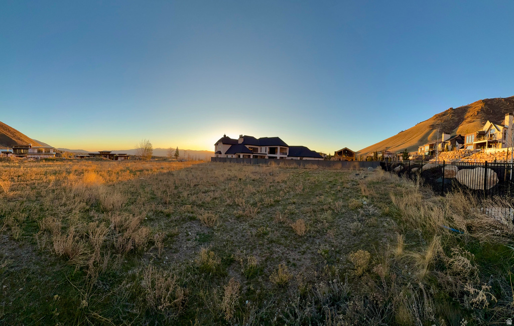 3983 E CANYON ESTATE DR Salt Lake City, UT 84121