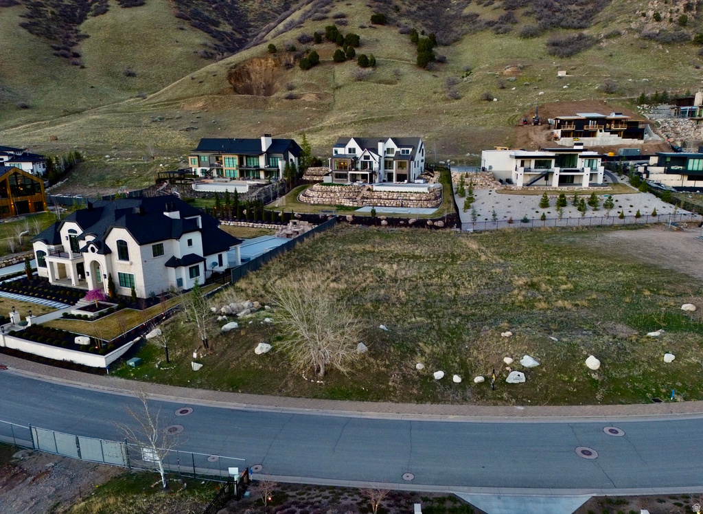 3983 E CANYON ESTATE DR Salt Lake City, UT 84121