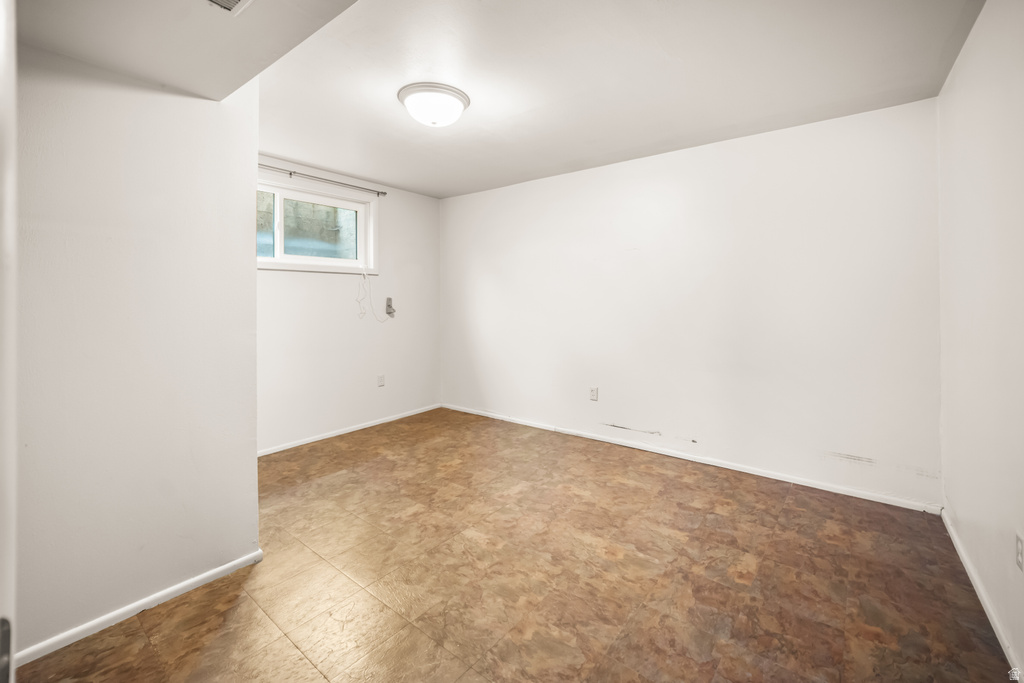 994 DEBORAH DR Bountiful, UT 84010