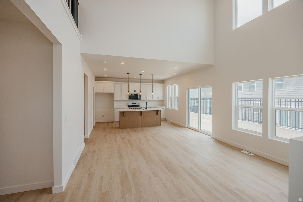 3643 N EAGLE DR #313 Eagle Mountain, UT 84005