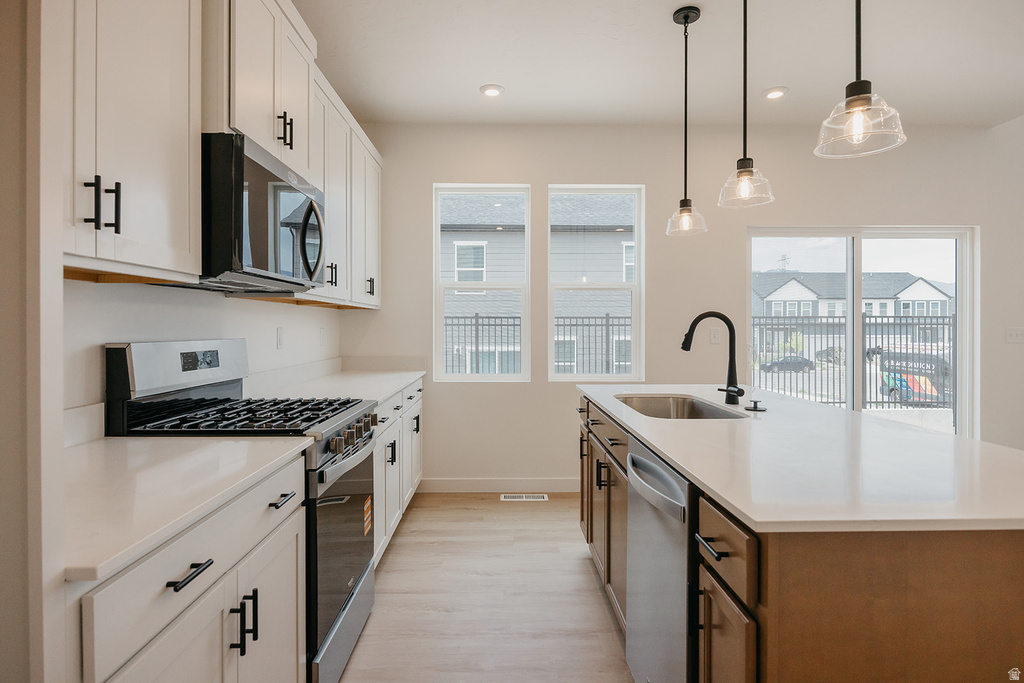 3643 N EAGLE DR #313 Eagle Mountain, UT 84005