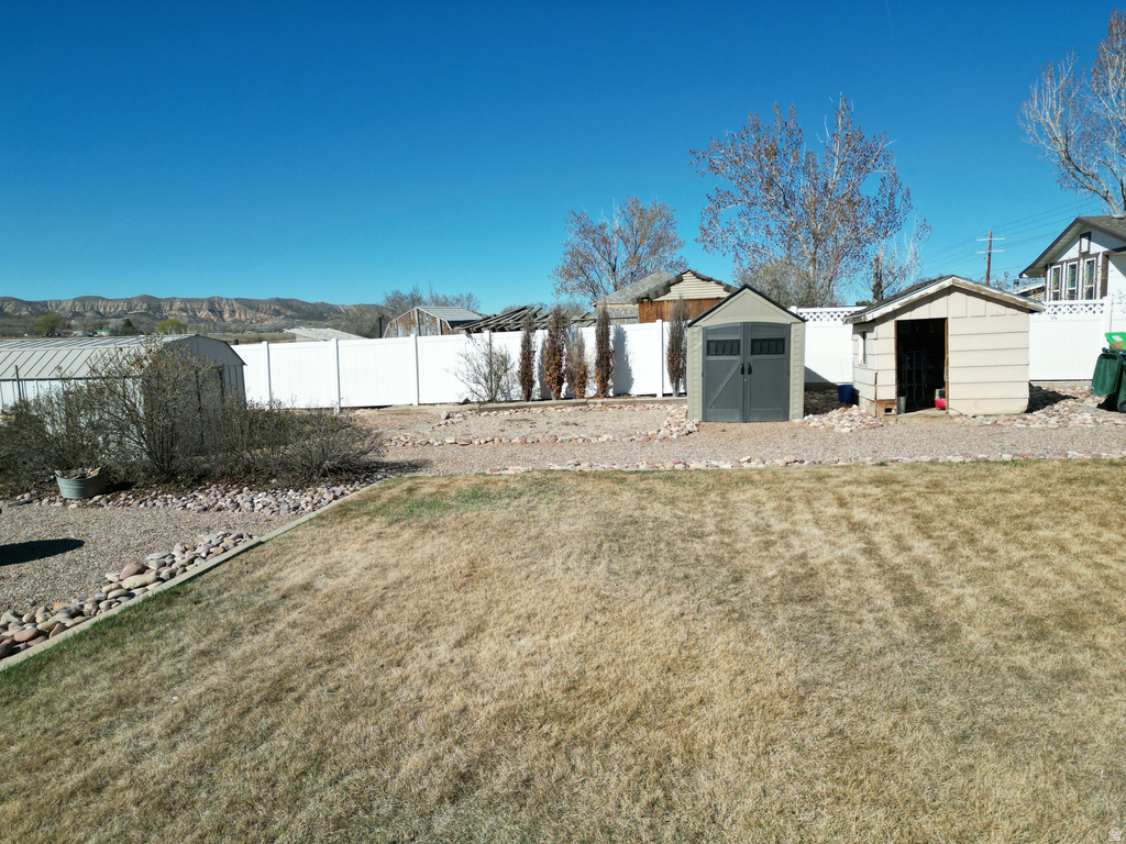 1852 E 3500 S Vernal, UT 84078