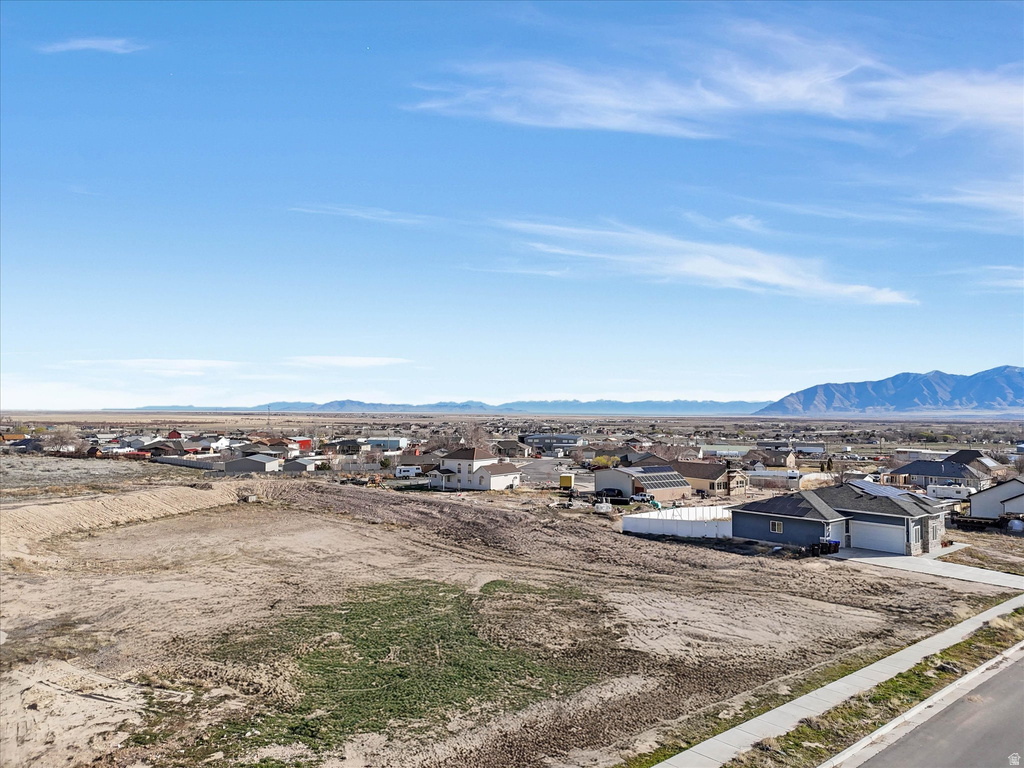 774 W CLARK ST #211 Grantsville, UT 84029