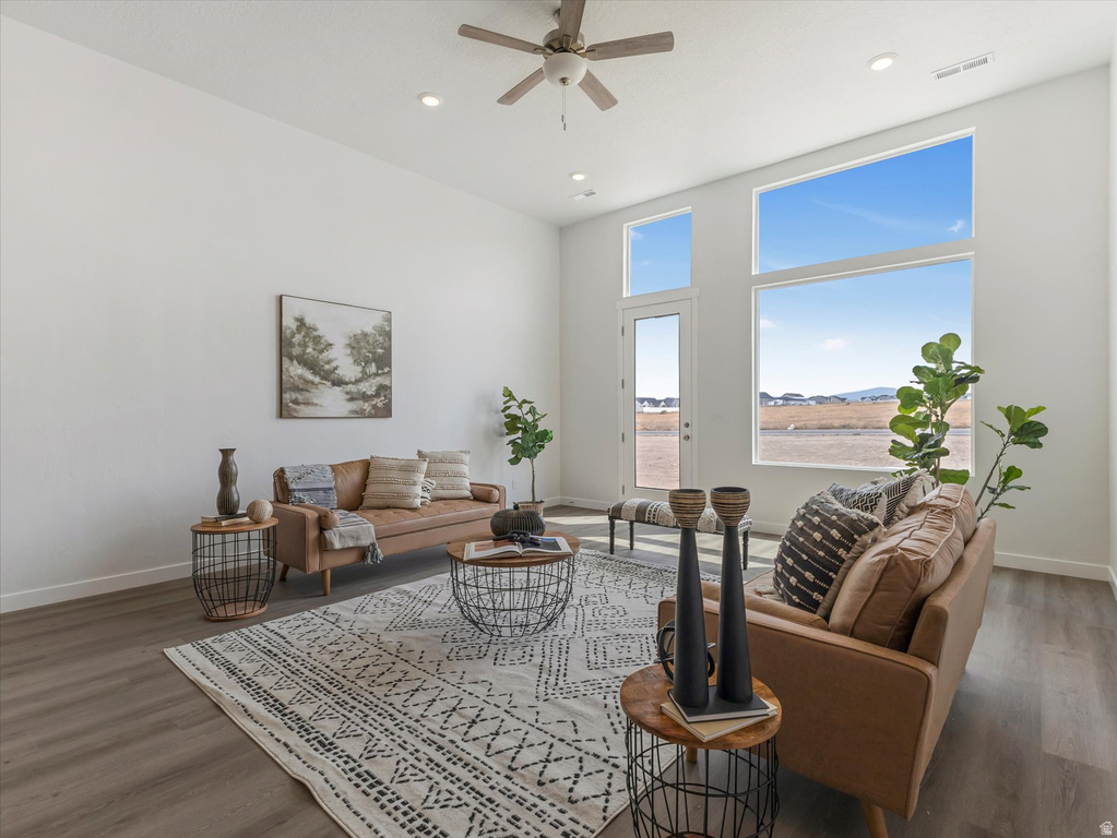 774 W CLARK ST #211 Grantsville, UT 84029