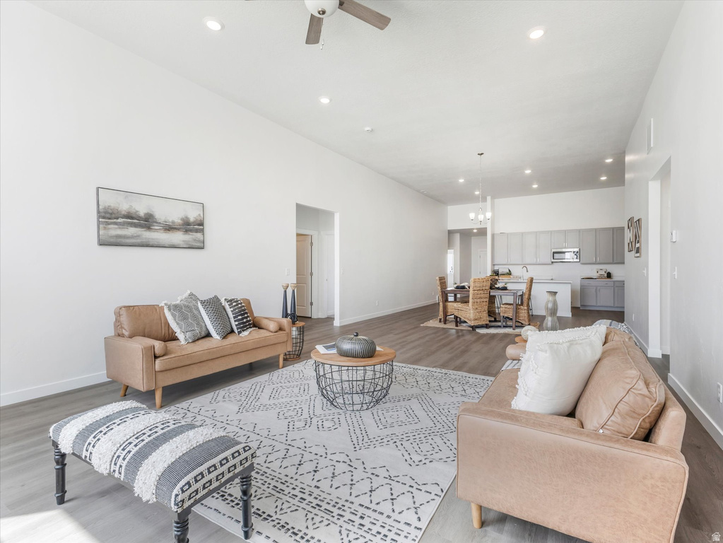 774 W CLARK ST #211 Grantsville, UT 84029