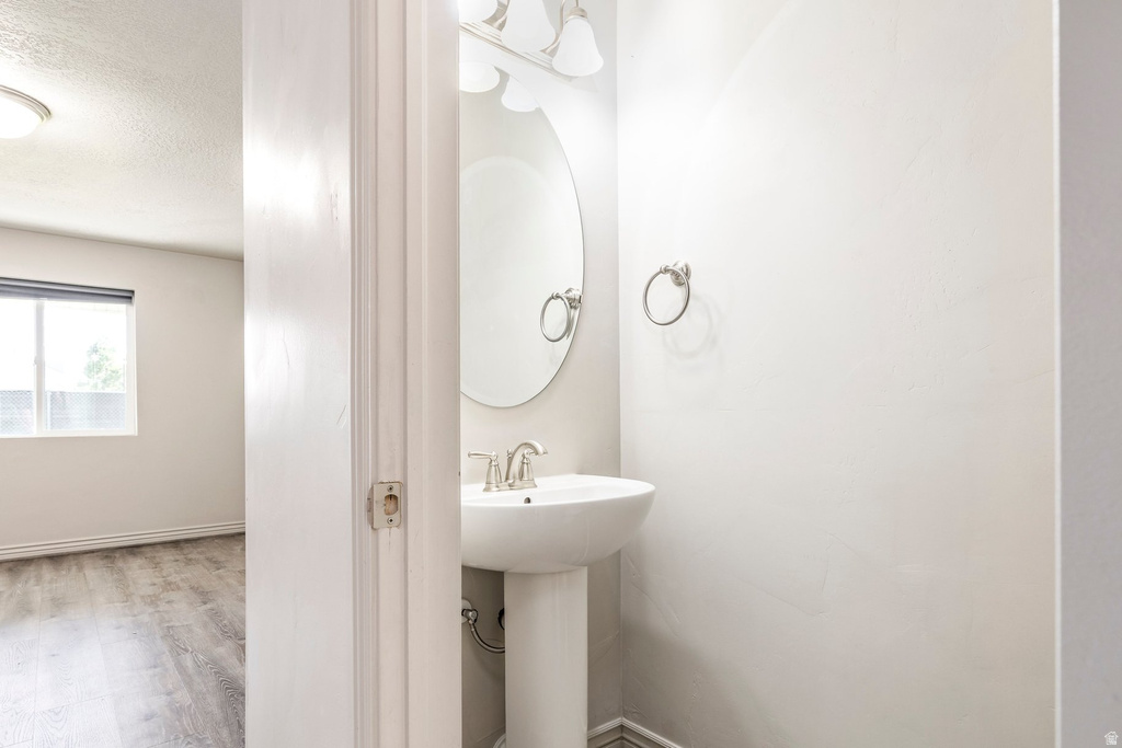 690 N 1775 W West Point, UT 84015