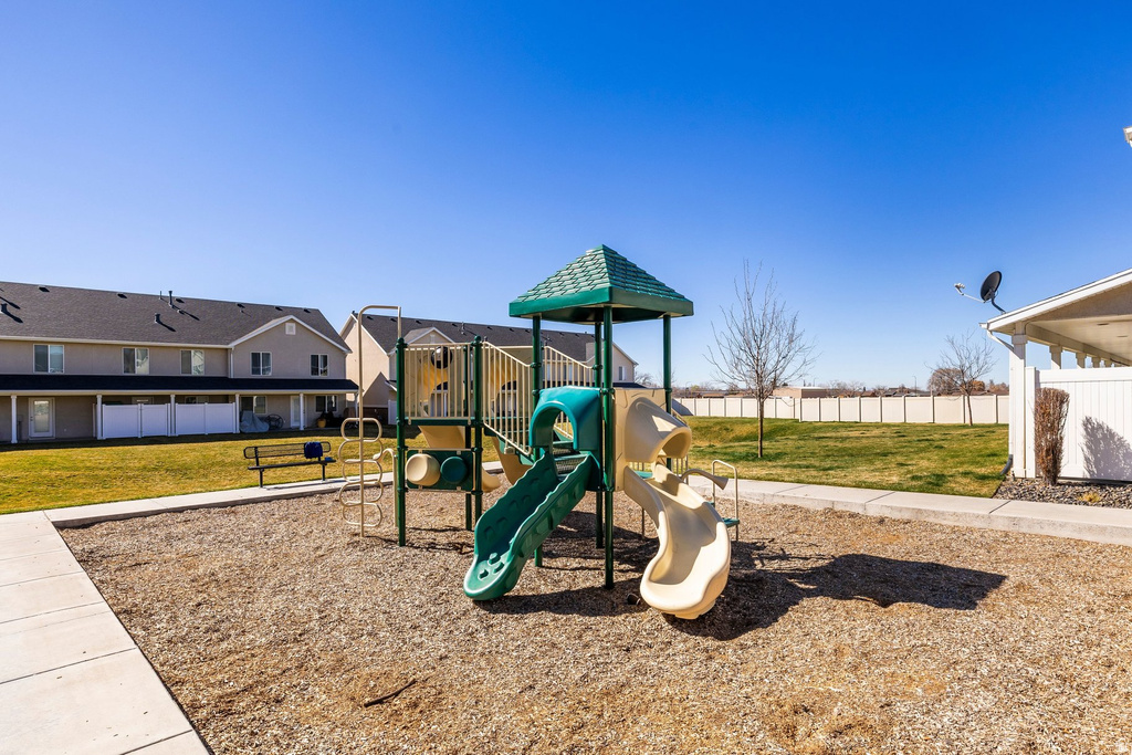 690 N 1775 W West Point, UT 84015