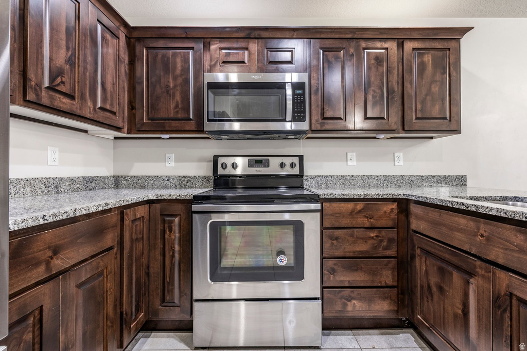 690 N 1775 W West Point, UT 84015