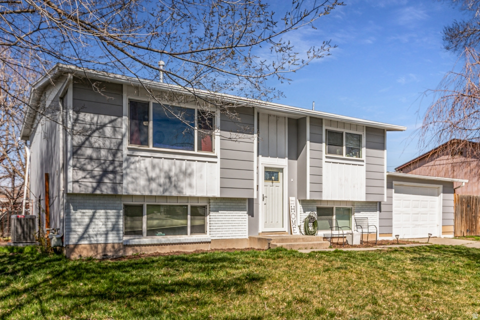 220 W 590 N Layton, UT 84041