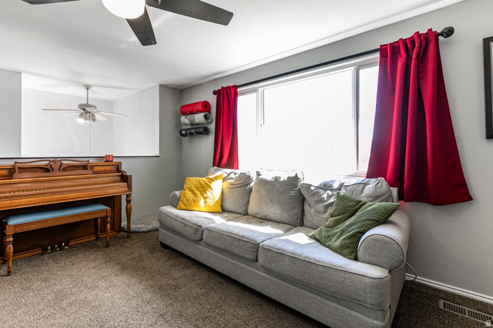 220 W 590 N Layton, UT 84041