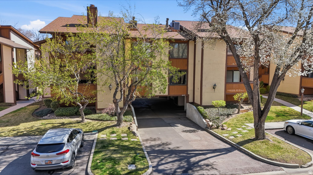 6887 S COUNTRYWOOD CIR #9F Cottonwood Heights, UT 84047