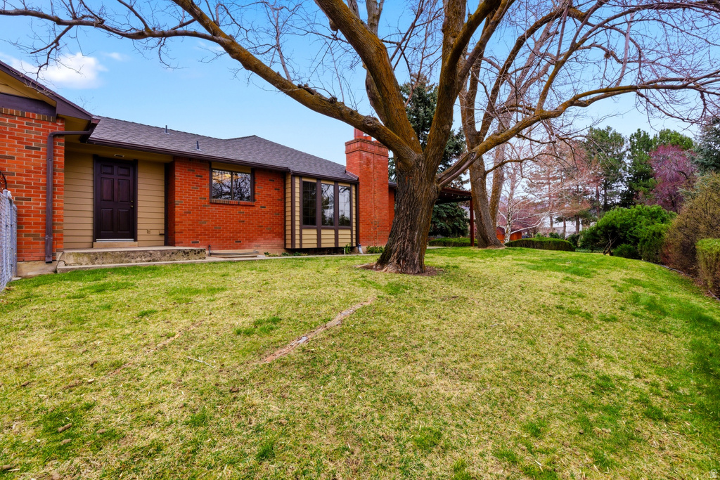 1690 E GENTILE ST Layton, UT 84040