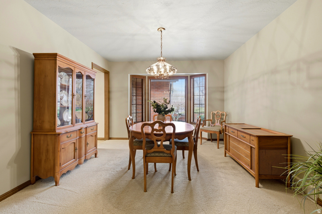 1690 E GENTILE ST Layton, UT 84040