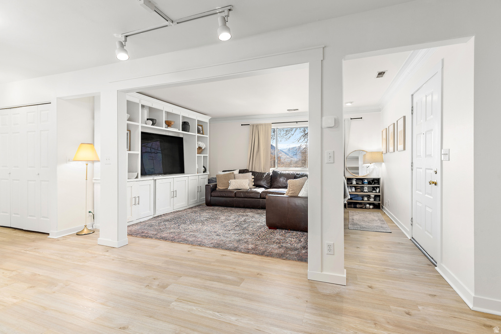 1638 WOODLAND DR Provo, UT 84604