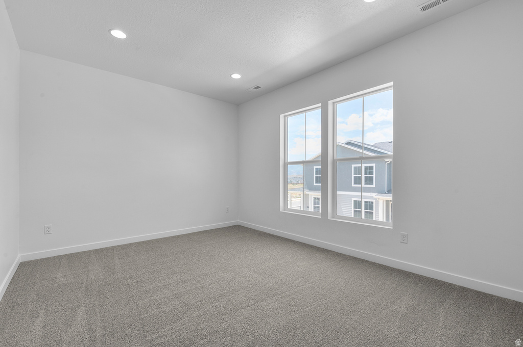 6641 N SALTY RIVER LN Eagle Mountain, UT 84005