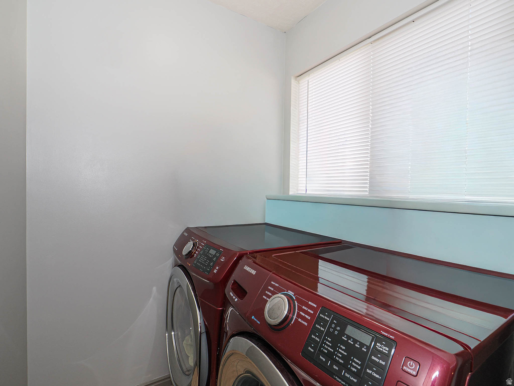 13830 S LITTLE WATER PEAK DR Riverton, UT 84096