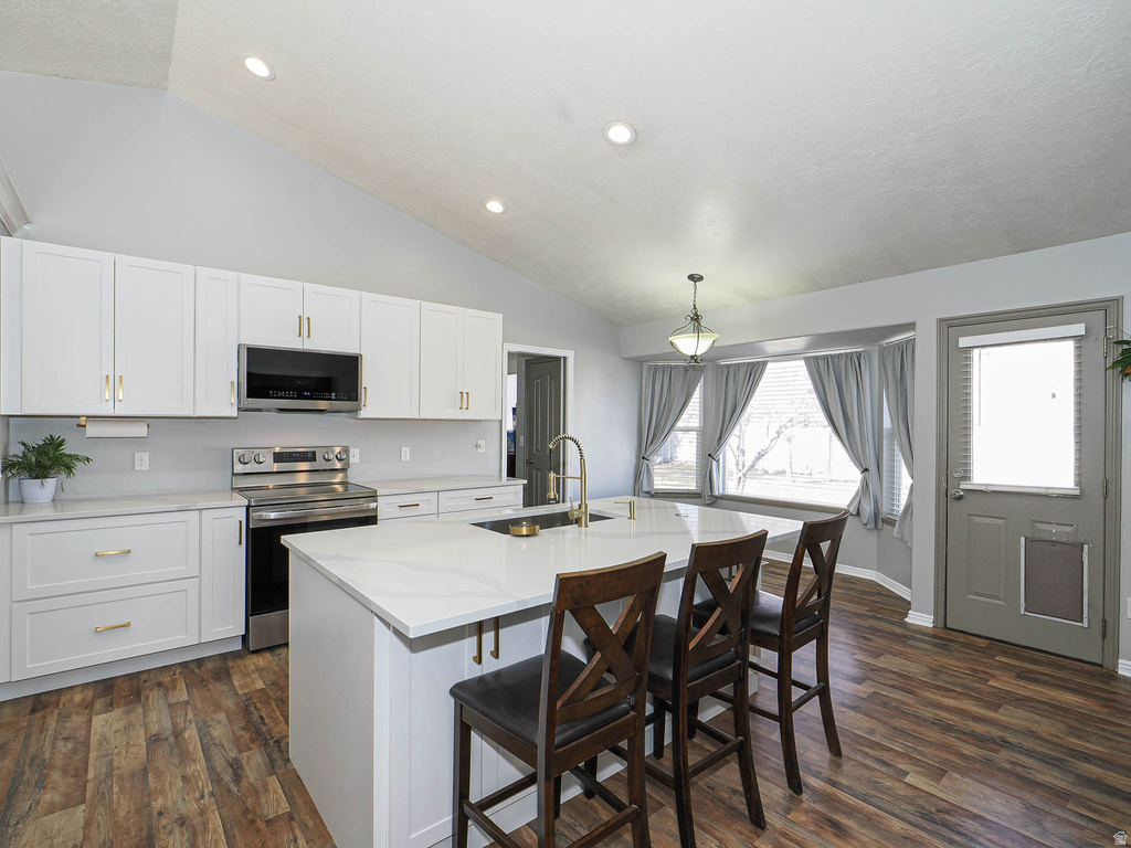 13830 S LITTLE WATER PEAK DR Riverton, UT 84096