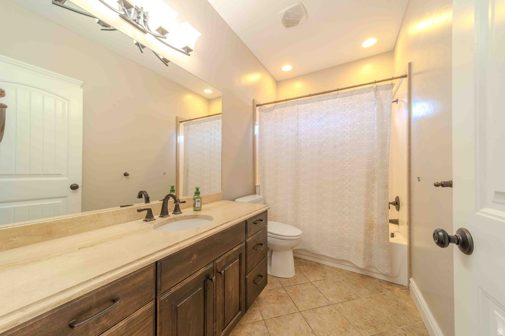 85 S CONSTITUTION DR Roosevelt, UT 84066