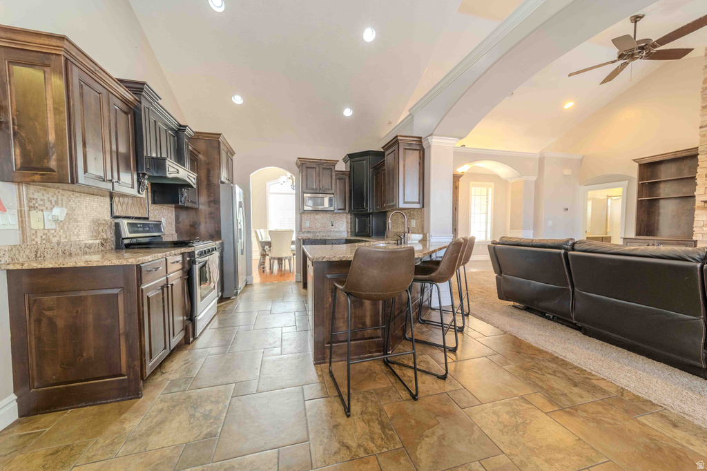 85 S CONSTITUTION DR Roosevelt, UT 84066