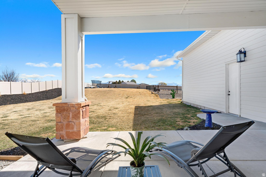 8538 N GOOSEBERRY DR Eagle Mountain, UT 84005