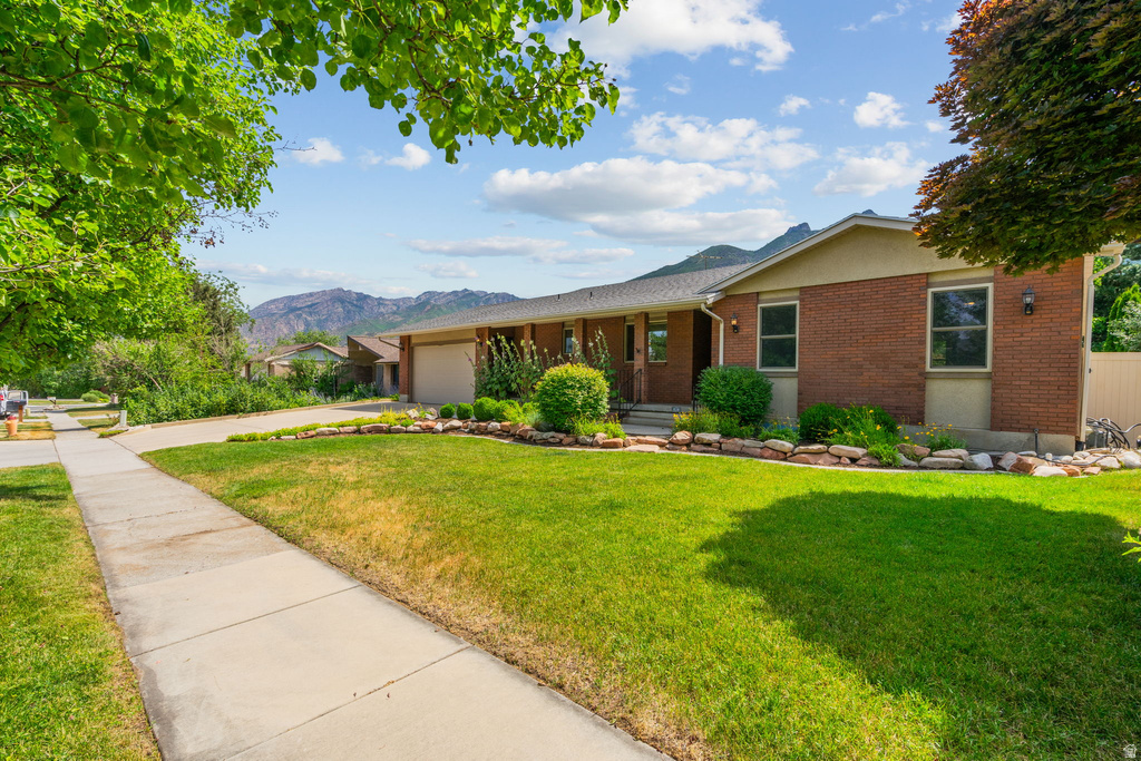 8711 S RUSTLER RD Cottonwood Heights, UT 84093