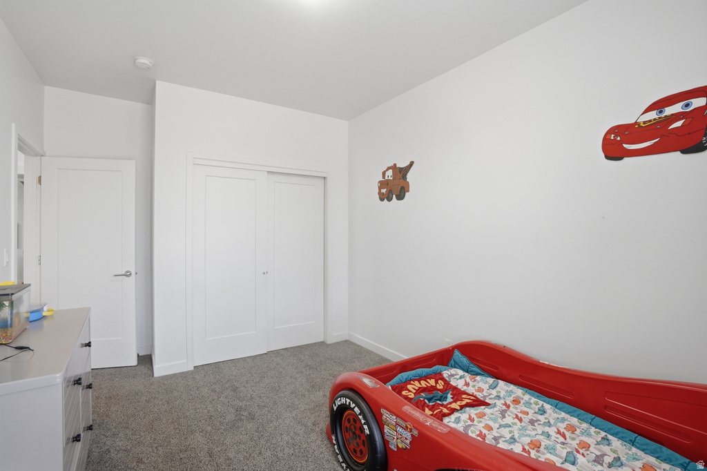 583 E GLENPOINT CT Stansbury Park, UT 84074