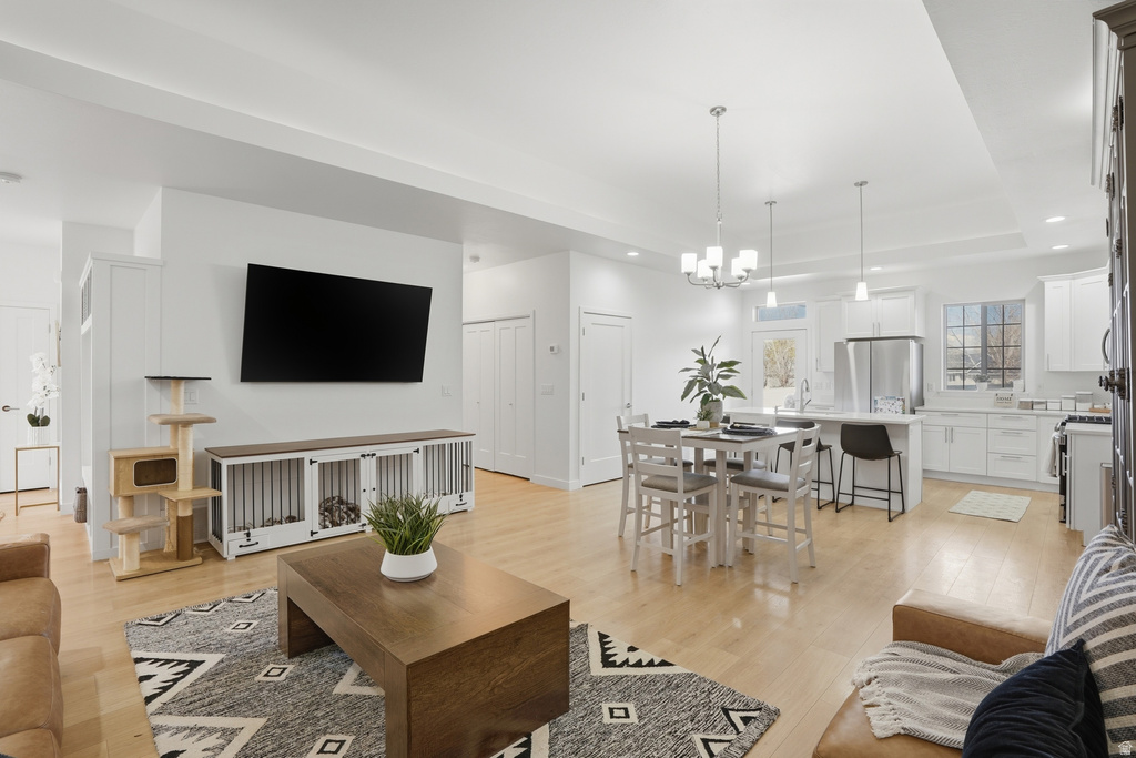 583 E GLENPOINT CT Stansbury Park, UT 84074