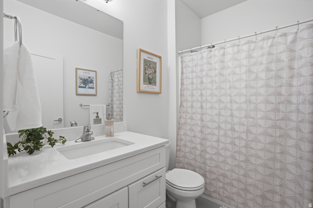 583 E GLENPOINT CT Stansbury Park, UT 84074