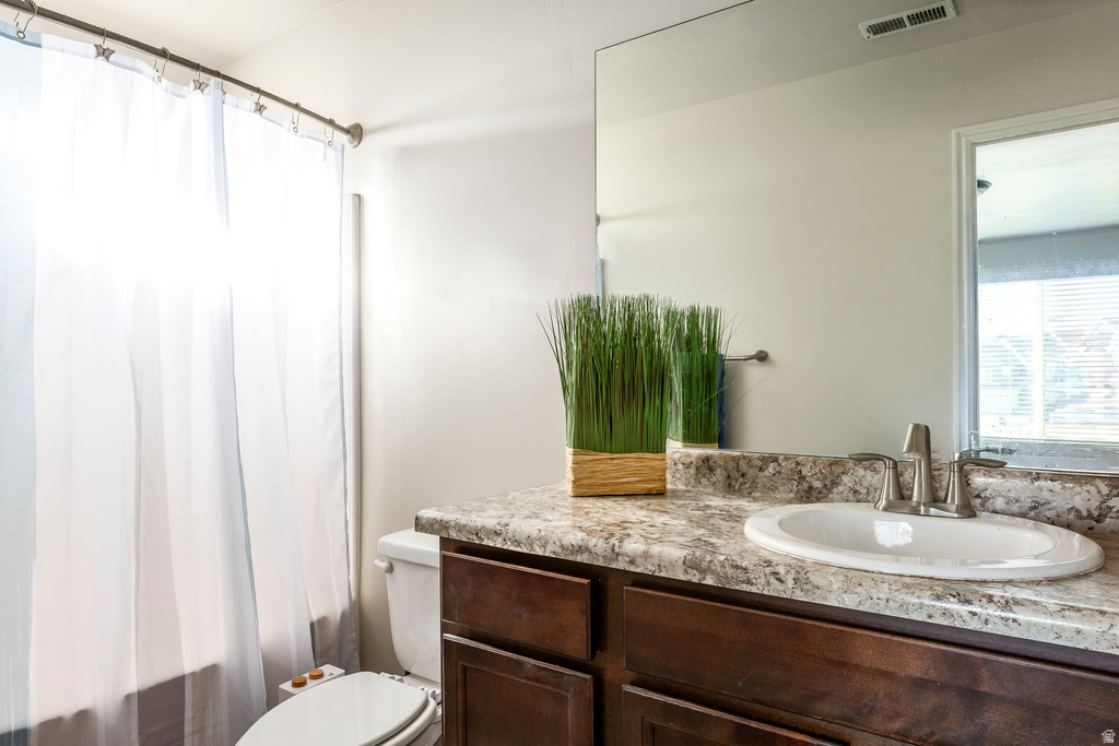 688 W GALLANT DR Bluffdale, UT 84065