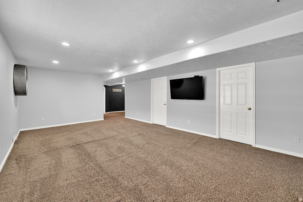 8450 S 865 E Sandy, UT 84094