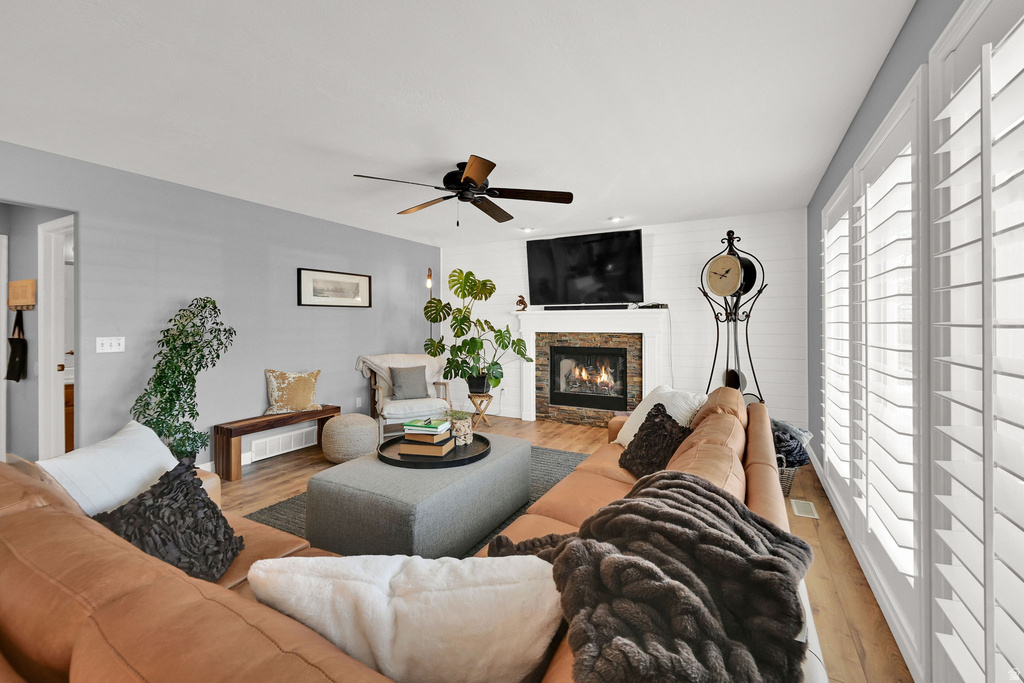 8450 S 865 E Sandy, UT 84094